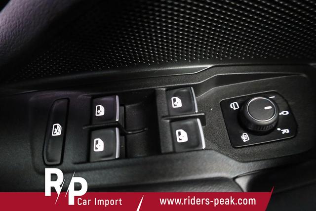 Volkswagen Tiguan 1.5 TSI eHybrid 200 kW R-Line Black, Pano, 20-Zoll, AHK, AreaView, 5-J Garantie 