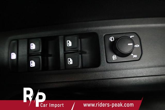Skoda Fabia Selection 1.0 TSI 130 Jahre, Kamera, Side, Winter, Ladeboden, 5-J Garantie 