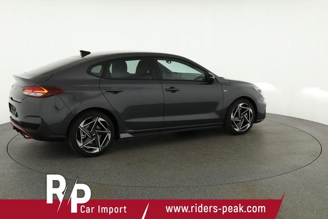 Hyundai i30 N Line 1.5 T-GDI DCT Fastback N-LINE, Navi, 18-Zoll, Kamera, LED, Winter 