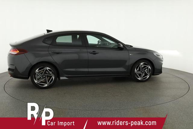 Hyundai i30 N Line 1.5 T-GDI DCT Fastback N-LINE, Navi, 18-Zoll, Kamera, LED, Winter 