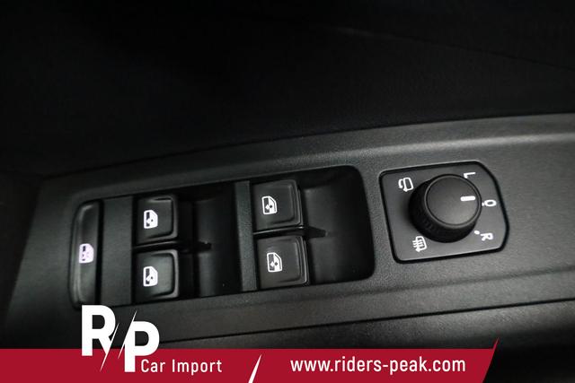 Skoda Fabia Selection 1.0 TSI Selection, 15-Zoll schwarz, Winter, Ladeboden 