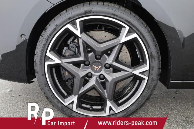 Cupra Leon Sportstourer 2.0 TSI 245 kW 4Drive VZ ST DSG 4Drive, Pano, Sennheiser, Navi, Side 