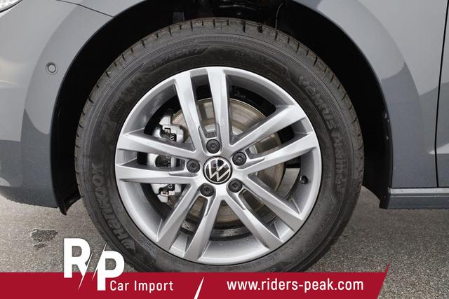 Volkswagen Touran Comfortline BMT/Start-Stopp 1.5 TSI DSG Comfortline, 7-Sitzer, AHK, easyOpen, Navi, Winterpaket 