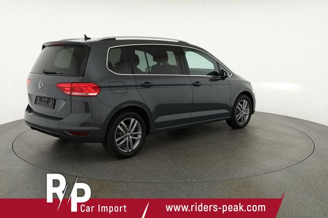 Volkswagen Touran Comfortline BMT/Start-Stopp 1.5 TSI DSG Comfortline, 7-Sitzer, AHK, easyOpen, Navi, Winterpaket 