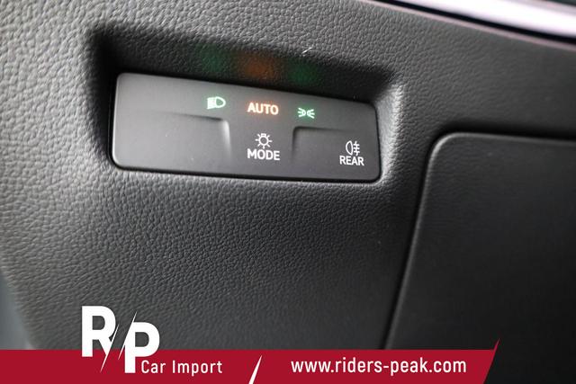 Volkswagen Passat Variant 1.5 TSI eHybrid 150 kW Business Business, AHK, Navi, Winterpaket, sofort 
