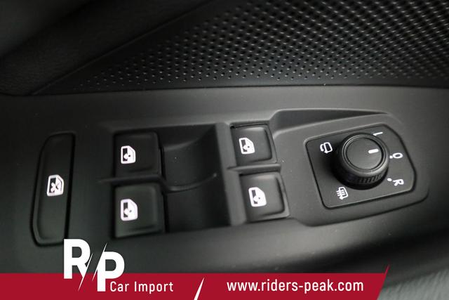 Volkswagen Passat Variant 1.5 TSI eHybrid 150 kW Business Business, AHK, Navi, Winterpaket, sofort 
