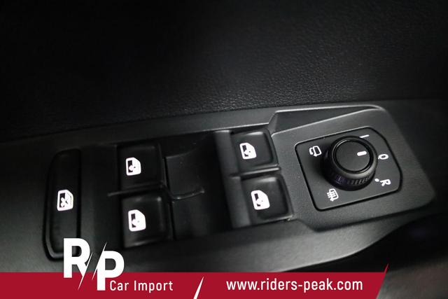 Volkswagen T-Cross 1.0 TSI 85 kW Life Life, AHK, ACC, Side, Kamera, 17-Zoll, Winterpaket, Climatronic 