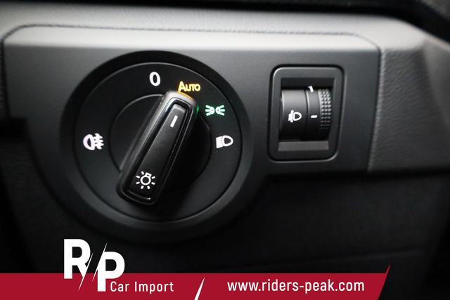 Volkswagen T-Cross 1.0 TSI 85 kW Life Life, AHK, ACC, Side, Kamera, 17-Zoll, Winterpaket, Climatronic 