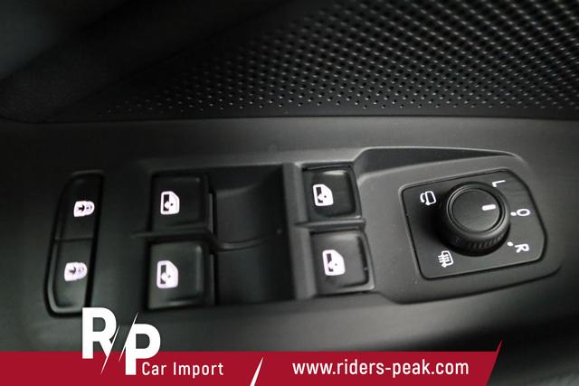 Volkswagen Passat Variant 1.5 TSI eHybrid 150 kW Business Business, IQ.Light, HuD, 18-Zoll, Navi Pro, AHK, sofort 