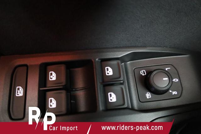 Cupra Leon Sportstourer 2.0 TSI 245 kW 4Drive VZ ST DSG 4Drive, AHK, Pano, el. Klappe, Navi 