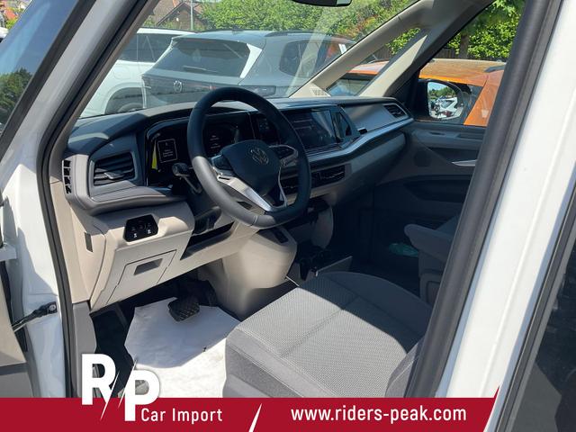 Volkswagen T7 Multivan - Edition lang TDI DSG lang, 7-Sitzer, IQ.Light, AHK, Navi
