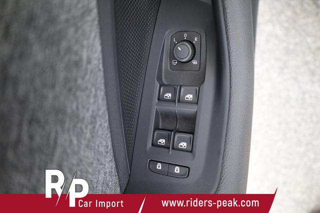 Skoda Superb Combi 2.0 TDI 142 kW 4x4 Selection DSG Selection, Standheizung, Pano, AHK, Navi, Matrix 