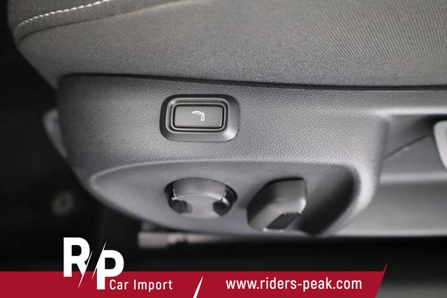 Skoda Superb Combi 2.0 TDI 142 kW 4x4 Selection DSG Selection, Standheizung, Pano, AHK, Navi, Matrix 