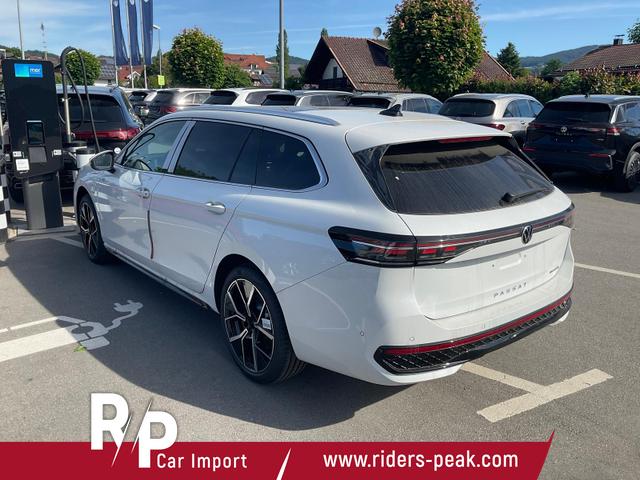 Volkswagen Passat Variant 1.5 TSI eHybrid 200 kW R-Line R-LINE, Pano, 19-Zoll, IQ.Light 