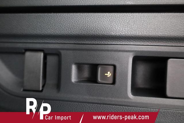 Skoda Superb Combi 1.5 TSI iV 150kW Selection DSG Selection, AHK, Matrix, Side, el. Klappe, Navi 