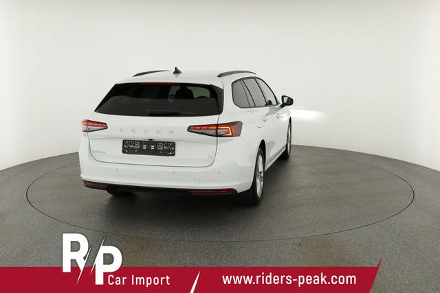 Skoda Superb Combi 1.5 TSI iV 150kW Selection DSG Selection, AHK, Matrix, Side, el. Klappe, Navi 