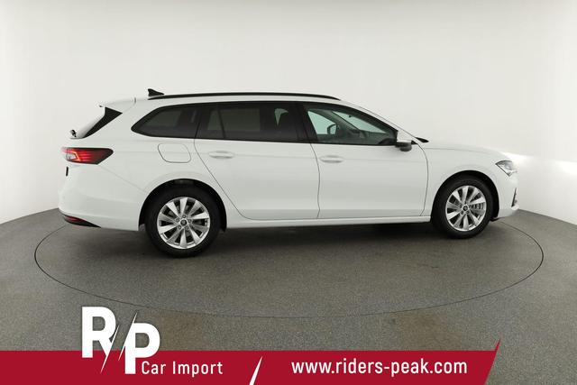 Skoda Superb Combi 1.5 TSI iV 150kW Selection DSG Selection, AHK, Matrix, Side, el. Klappe, Navi 