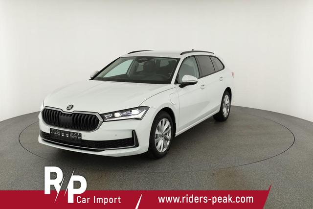 Skoda Superb Combi 1.5 TSI iV 150kW Selection DSG Selection, AHK, Matrix, Side, el. Klappe, Navi 