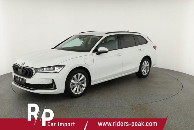 Skoda Superb Combi 1.5 TSI iV 150kW Selection DSG Selection, AHK, Matrix, Side, el. Klappe, Navi 
