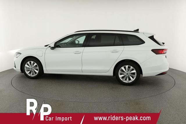 Skoda Superb Combi 1.5 TSI iV 150kW Selection DSG Selection, AHK, Matrix, Side, el. Klappe, Navi 