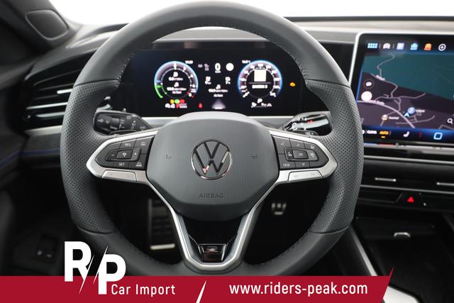 Volkswagen Passat Variant 1.5 TSI eHybrid 200 kW R-Line R-LINE, Pano, 19-Zoll, IQ.Light 