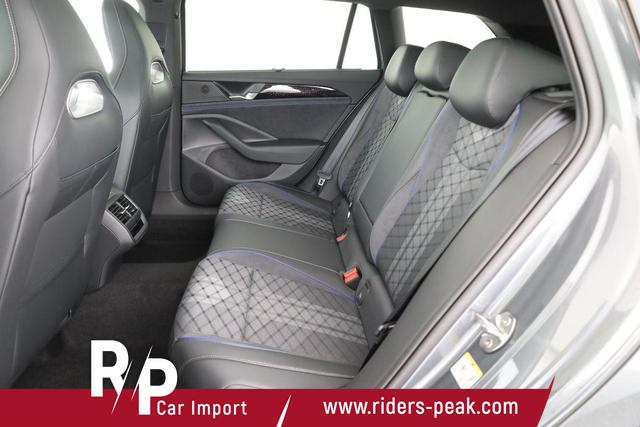 Volkswagen Passat Variant 1.5 TSI eHybrid 200 kW R-Line R-LINE, HuD, ProMax, Pano, 19-Zoll, IQ.Light 