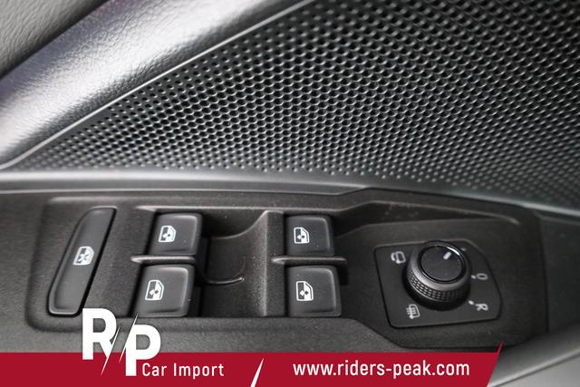 Volkswagen Tiguan 1.5 TSI eHybrid 150 kW Life DSG Life, AHK, Navi, ParkAssist, 5-J Garantie 