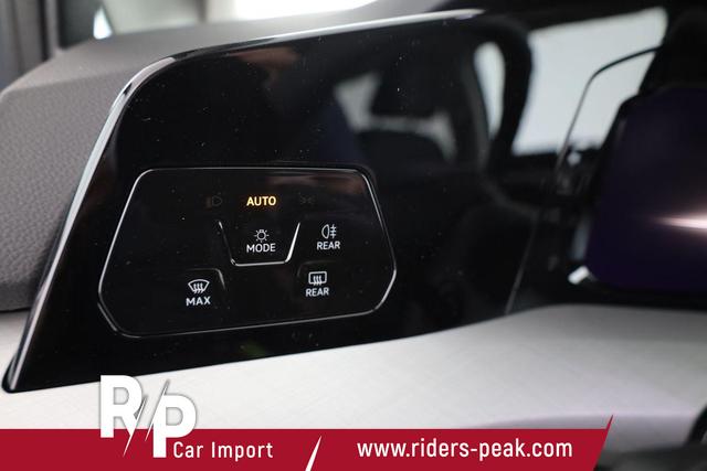 Volkswagen Golf Variant VIII 1.5 eTSI DSG Life, AHK, easyOpen, Kamera, Winter, 3-J Garantie 