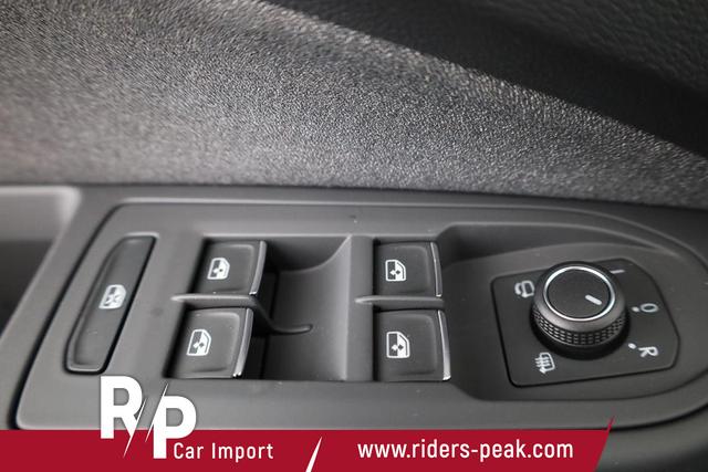 Volkswagen Golf Variant VIII 1.5 eTSI DSG Life, AHK, easyOpen, Kamera, Winter, 3-J Garantie 