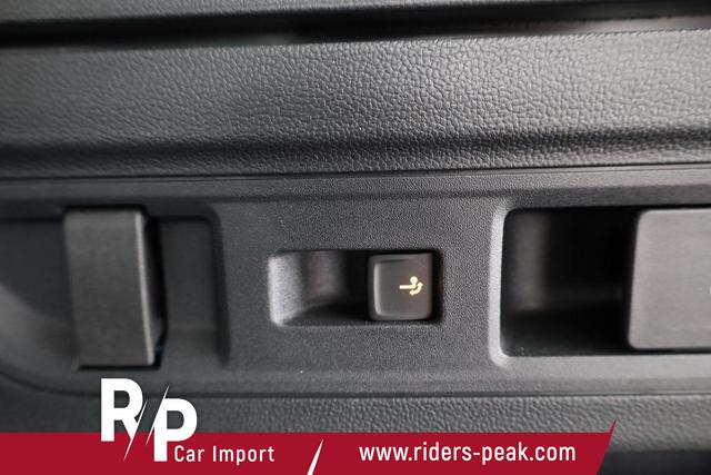 Skoda Superb Combi 2.0 TDI 142 kW 4x4 Selection DSG Selection, Standheizung, Pano, AHK, Navi, Matrix 