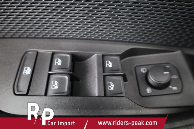 Skoda Octavia Combi 2.0 TDI 110 kW Selection DSG Selection, AHK, ACC, Kamera, 4-J Garantie 