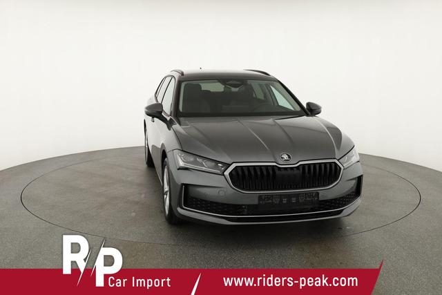 Skoda Superb Combi 1.5 TSI iV 150kW Selection DSG Selection, AHK, Matrix, Side, el. Klappe, Navi 