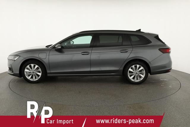 Skoda Superb Combi 1.5 TSI iV 150kW Selection DSG Selection, AHK, Matrix, Side, el. Klappe, Navi 