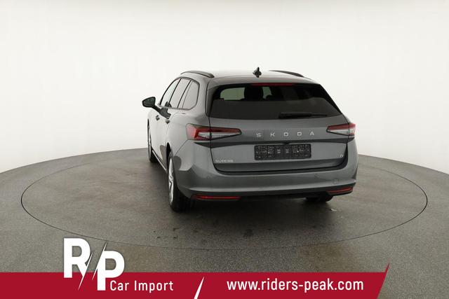 Skoda Superb Combi 1.5 TSI iV 150kW Selection DSG Selection, AHK, Matrix, Side, el. Klappe, Navi 