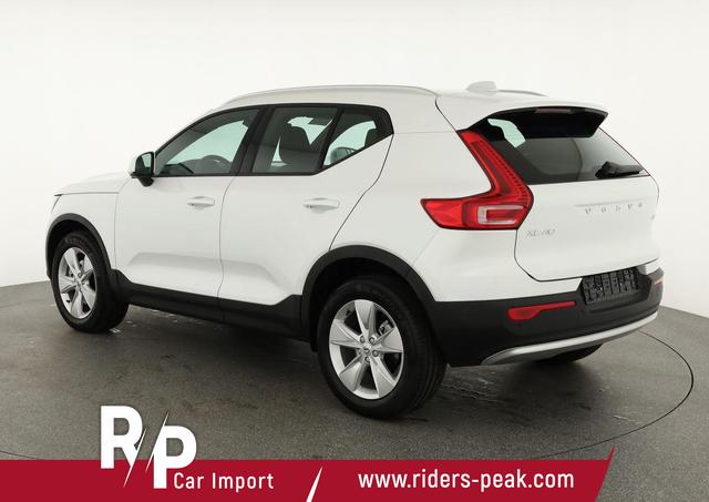 Volvo XC40 Core 2WD B3 Mild-Hybrid Core, Navi, Thors Hammer, Winter, Kamera, el. Klappe 