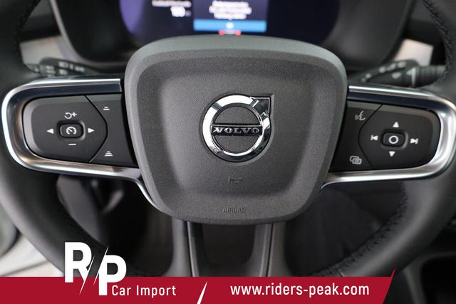 Volvo XC40 Core 2WD B3 Mild-Hybrid Core, Navi, Thors Hammer, Winter, Kamera, el. Klappe 