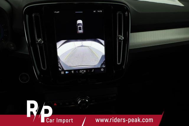 Volvo XC40 Core 2WD B3 Mild-Hybrid Core, Navi, Thors Hammer, Winter, Kamera, el. Klappe 