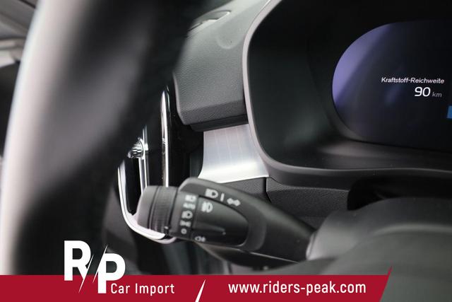 Volvo XC40 Core 2WD B3 Mild-Hybrid Core, AHK, Navi, LED, Winter, Kamera, el. Klappe 