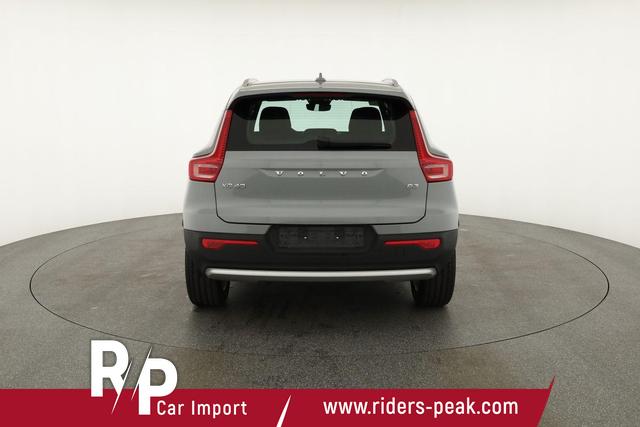 Volvo XC40 Core 2WD B3 Mild-Hybrid Core, AHK, Navi, LED, Winter, Kamera, el. Klappe 