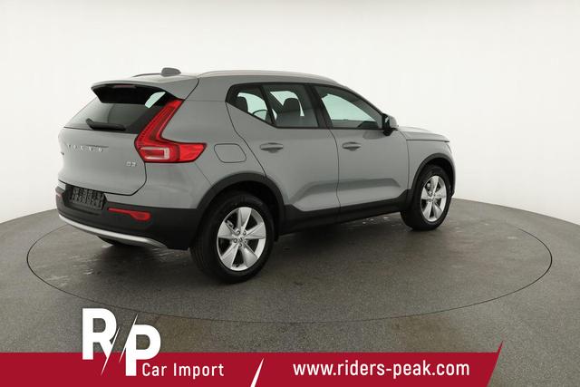 Volvo XC40 Core 2WD B3 Mild-Hybrid Core, AHK, Navi, LED, Winter, Kamera, el. Klappe 