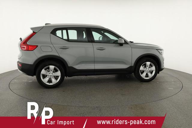 Volvo XC40 Core 2WD B3 Mild-Hybrid Core, AHK, Navi, LED, Winter, Kamera, el. Klappe 