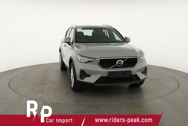 Volvo XC40 Core 2WD B3 Mild-Hybrid Core, AHK, Navi, LED, Winter, Kamera, el. Klappe 