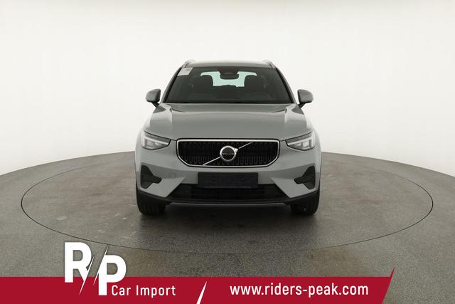 Volvo XC40 Core 2WD B3 Mild-Hybrid Core, AHK, Navi, LED, Winter, Kamera, el. Klappe 
