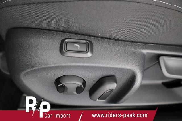 Skoda Superb Combi 1.5 TSI iV 150kW Selection DSG Selection, AHK, Matrix, Side, el. Klappe, Navi 