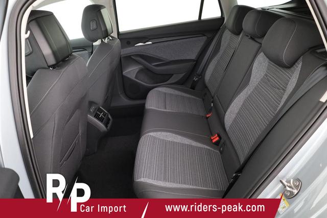 Skoda Superb Combi 1.5 TSI iV 150kW Selection DSG Selection, AHK, Matrix, Side, el. Klappe, Navi 