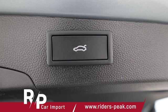 Skoda Superb Combi 1.5 TSI iV 150kW Selection DSG Selection, AHK, Matrix, Side, el. Klappe, Navi 