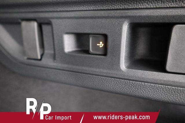 Skoda Superb Combi 1.5 TSI iV 150kW Selection DSG Selection, AHK, Matrix, Side, el. Klappe, Navi 
