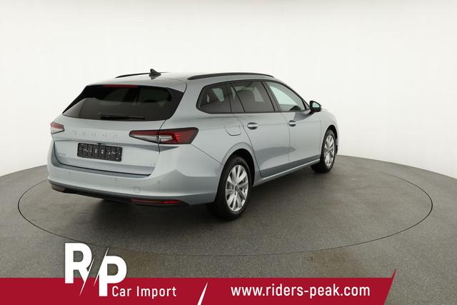 Skoda Superb Combi 1.5 TSI iV 150kW Selection DSG Selection, AHK, Matrix, Side, el. Klappe, Navi 