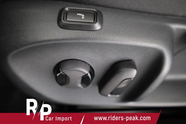 Skoda Superb Combi 1.5 TSI iV 150kW Selection DSG Selection, AHK, Matrix, Side, el. Klappe, Navi 