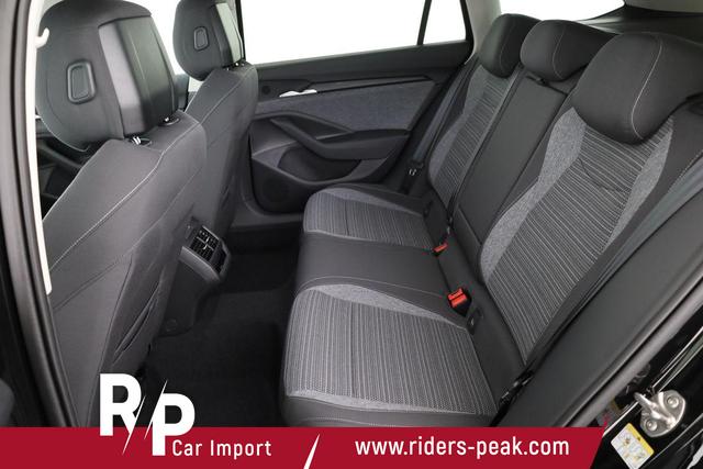 Skoda Superb Combi 1.5 TSI iV 150kW Selection DSG Selection, AHK, Matrix, Side, el. Klappe, Navi 
